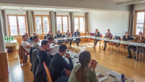 Die Akademie und das Virus